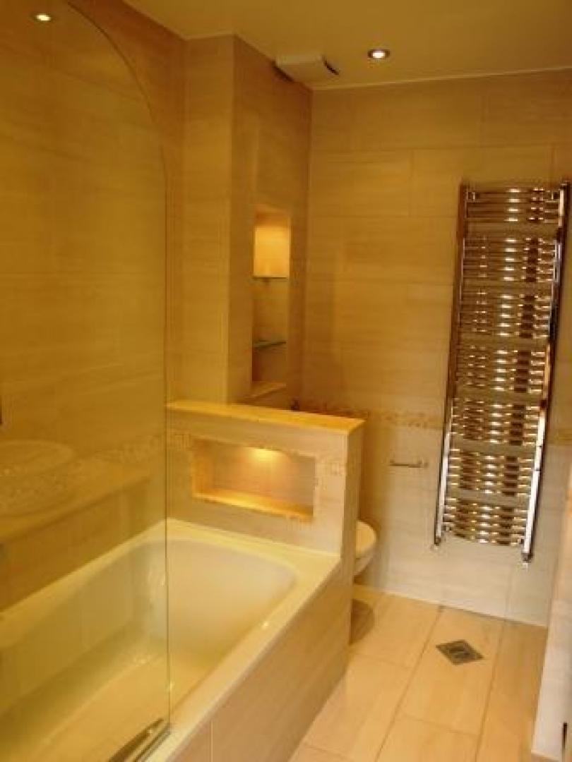 			NEW INSTRUCTION, 5 Bedroom, 1 bath, 1 reception House			 Abbey Road, WEST/SOUTH HAMPSTEAD